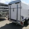 BB_8a8253fe-9372-4c84-b1be-638ff23e2ed2.jpg Niewiadów Polyester-Transporter mit Seitentür und Laderampe