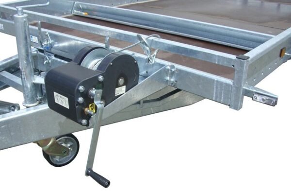 IIIIII.jpg Kippplattform: 3,00 m x 1,70 m / 750 kg LIDER