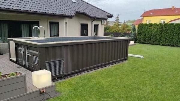 QYY.jpg 6-Meter-Containerpool